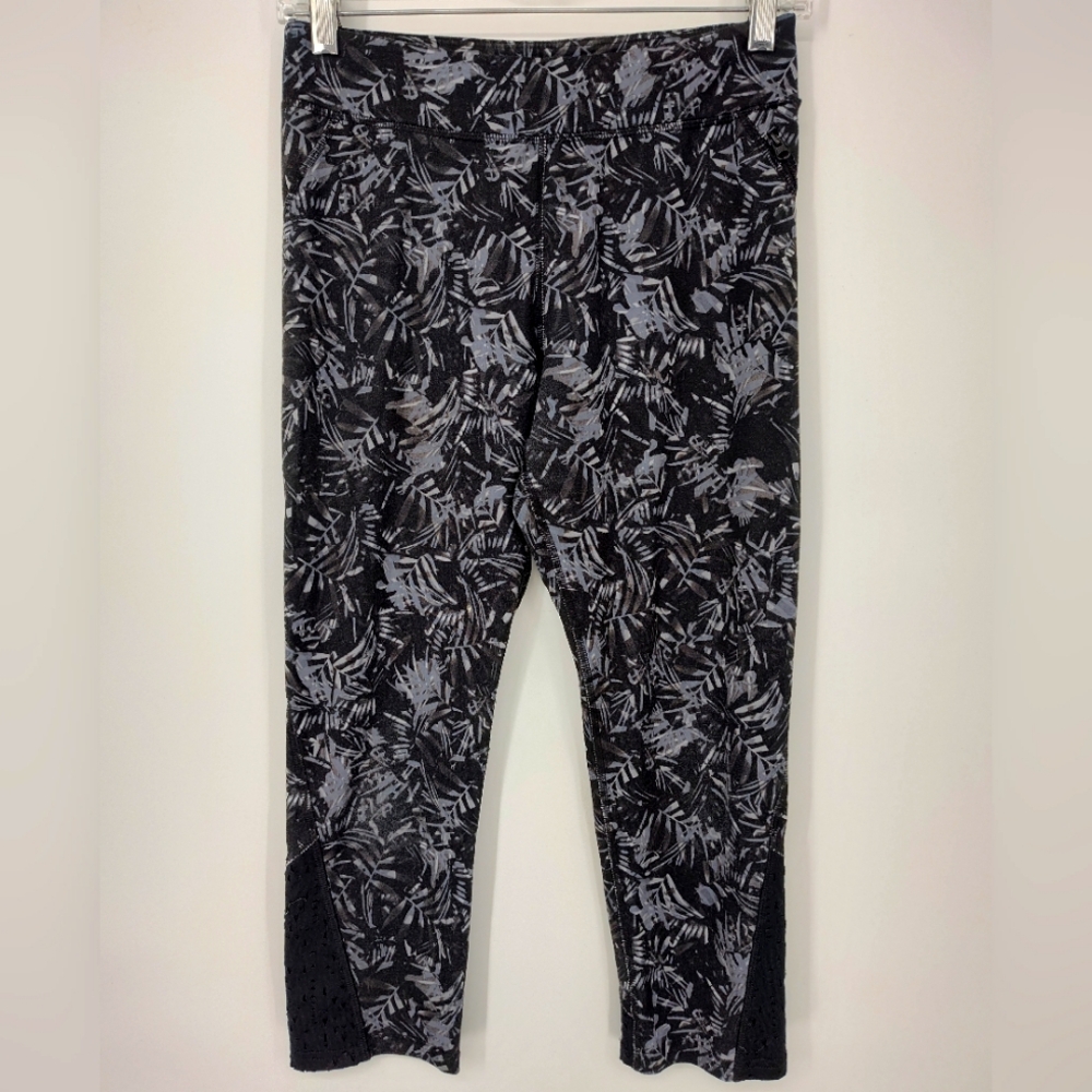 Champion Abstract Black and Gray Capri Leggings Girls Size X Large, 14/16